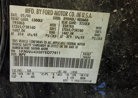 2000 Ford Excursion Limited z USA, uszkodzony, nr VIN 1FMNU43S0YED77811